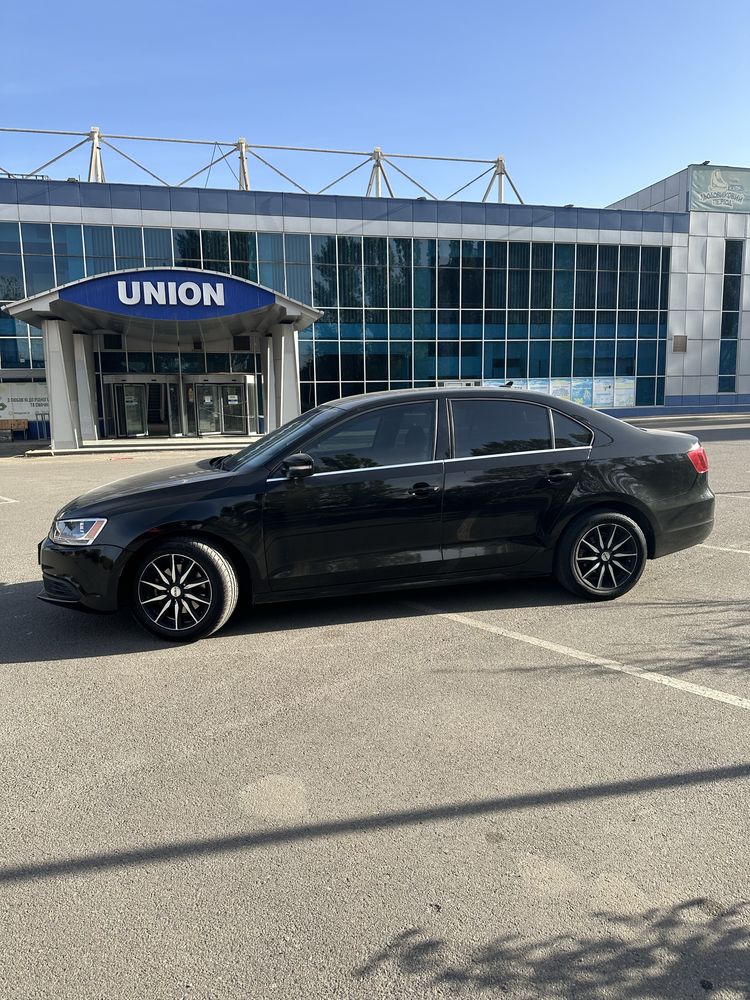 Volksvagen Jetta 2014