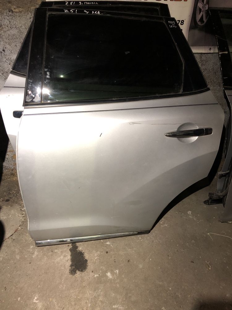 Двери Nissan Murano 2008-13 г. Z51. Передние задние