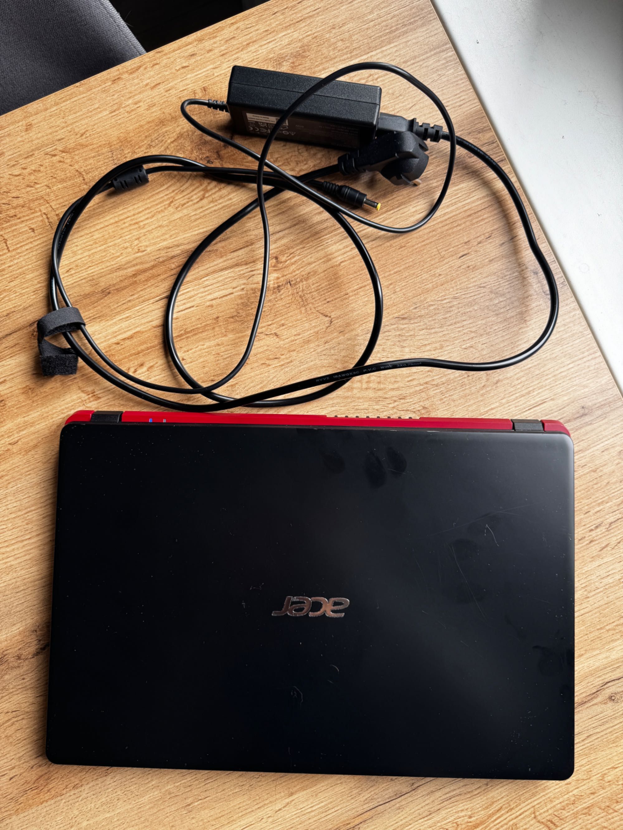 Laptop ACER Aspire 3 N19C1 czerwony, i3, 8G RAM, 240G SSD