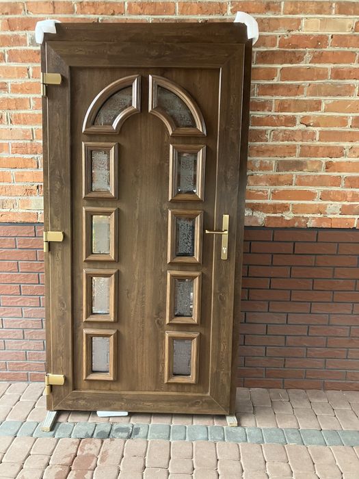 Nowe drzwi firmy Petecki