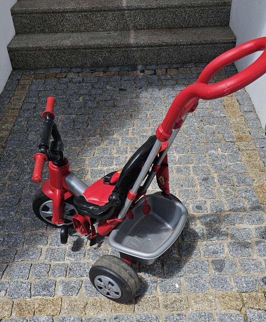 Triciclo Feber Ferrari