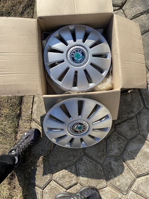 Ковпаки шкода r15