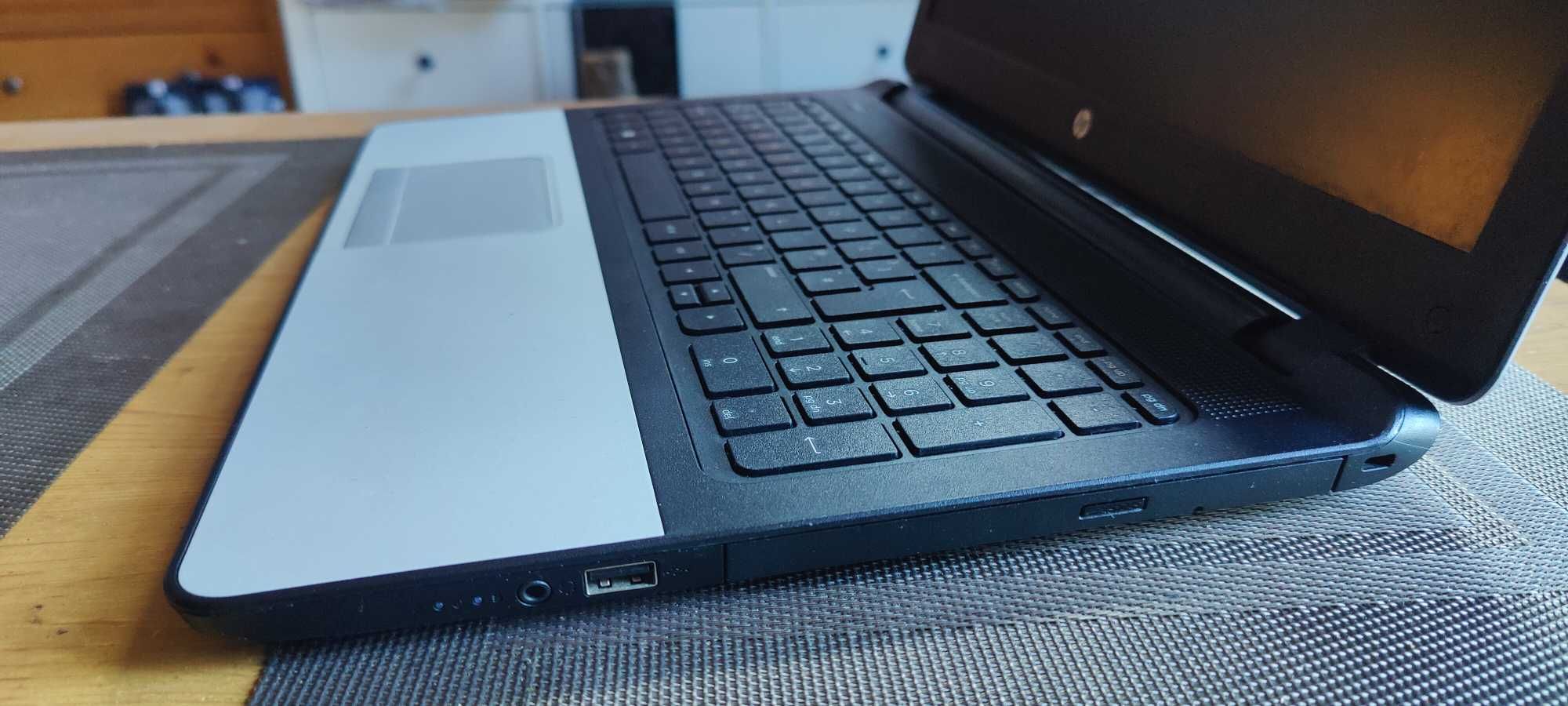 HP 355 G2 - 15,6 cala - AMD A4 4x1,80 GHz - 6GB Ram - 240GB SSD -Win10