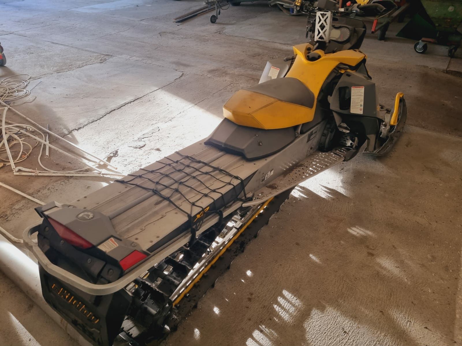 Skuter śnieżny SKI-DOO SKIDO SUMMI REV XP 800. 2008r.
