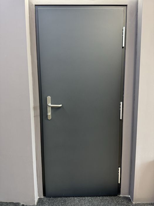 Drzwi wejściowe Hormann Thermo 46 kolor antracyt 7016