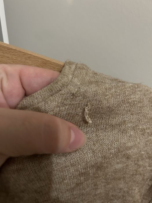 Rozciagliwy cienki sweterek stradivarius L