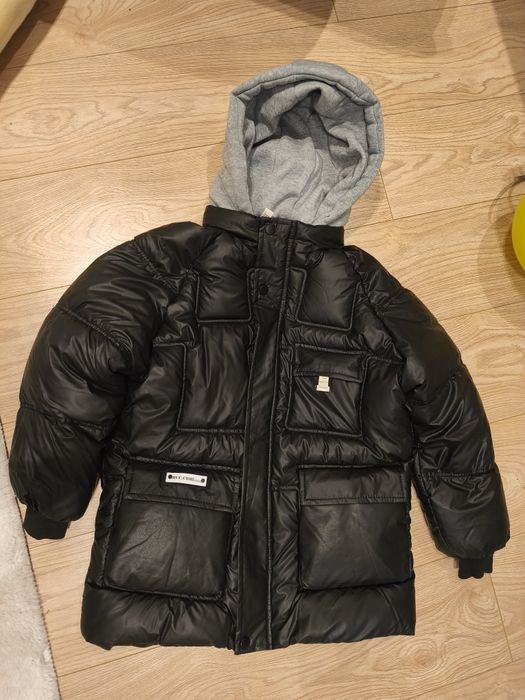Куртка на хлопчика Нова