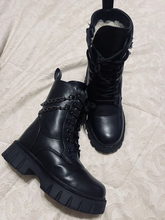 Зимние Ботинки челси , сапоги 35 р