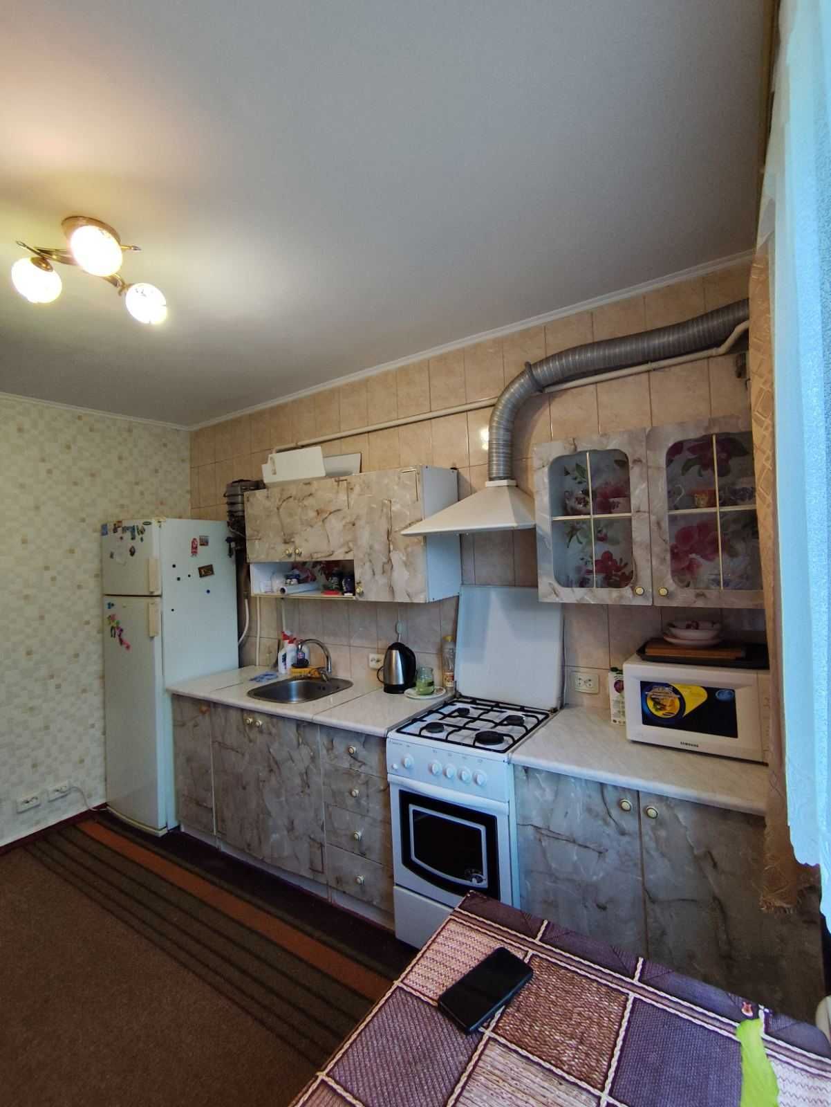 № 13681 - 1 к. квартира, Польова, Космонавтів, 5/9 пов., цегла