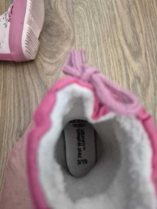 Ocieplane kalosze dla dziewczynki w rozmiarze 19