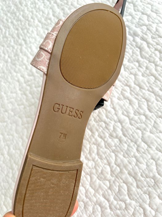 Guess klapki damskie