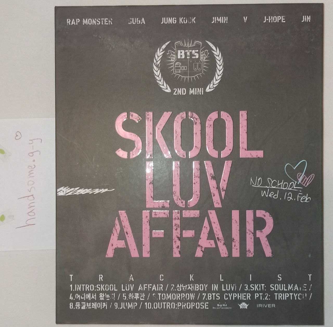 Альбом BTS Skool Luv Affair Магніт Season's greetings 2022 Tear картки