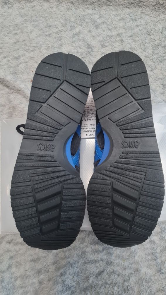 Кросівки нові Asics 39 розміру model TQN517 OS RUNNER