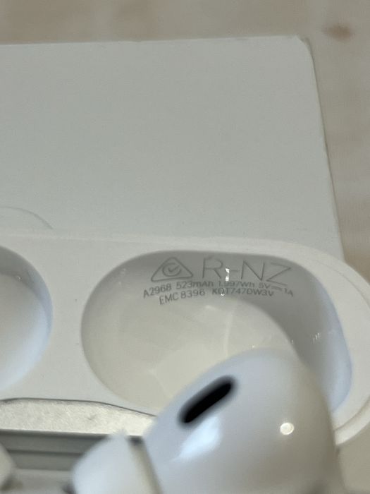Apple AirPods Pro 2
