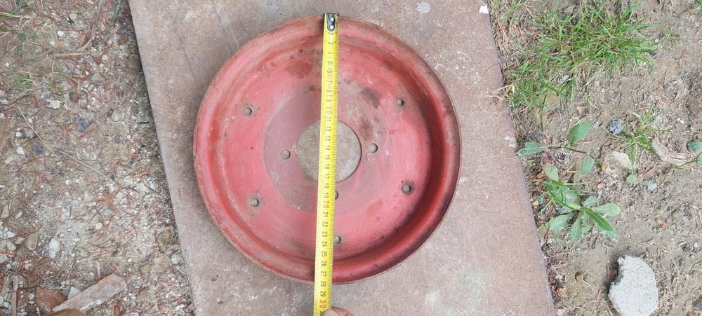 Felgi skręcane   do traktora wóza