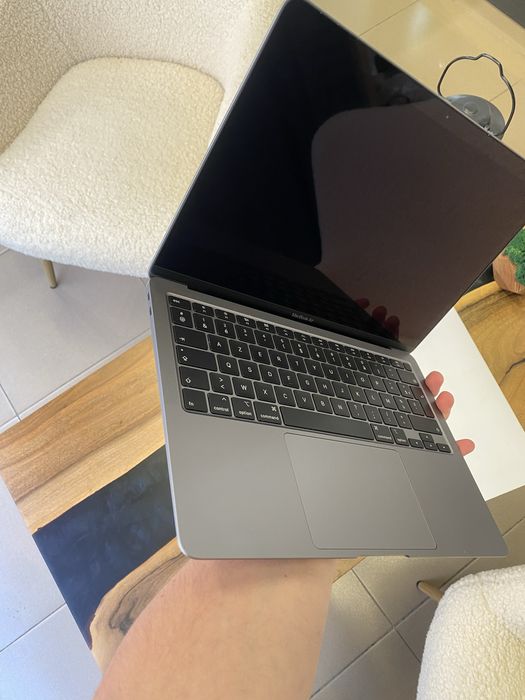 Ноутбук Apple MacBook Air 13  i5/8/512 Space Gray(MVH22) 2020