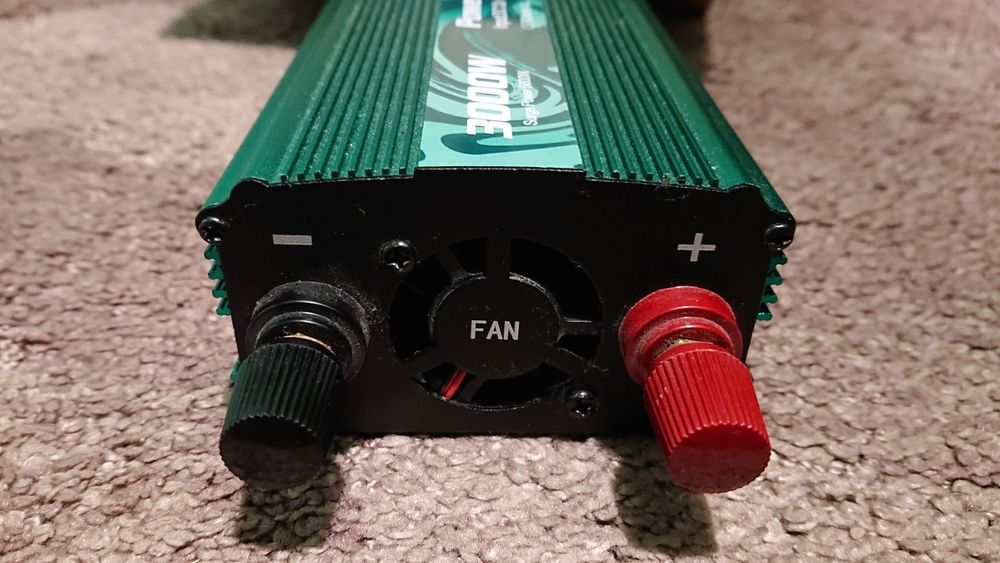 Інвертор 12 /220