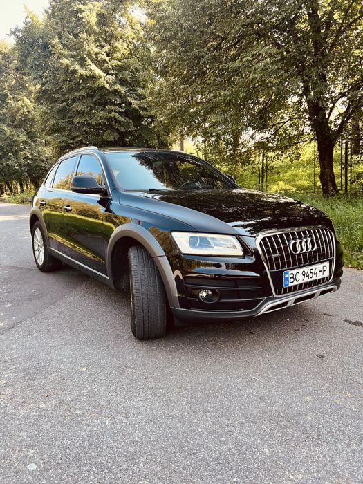 Ауді Q5 2016 року