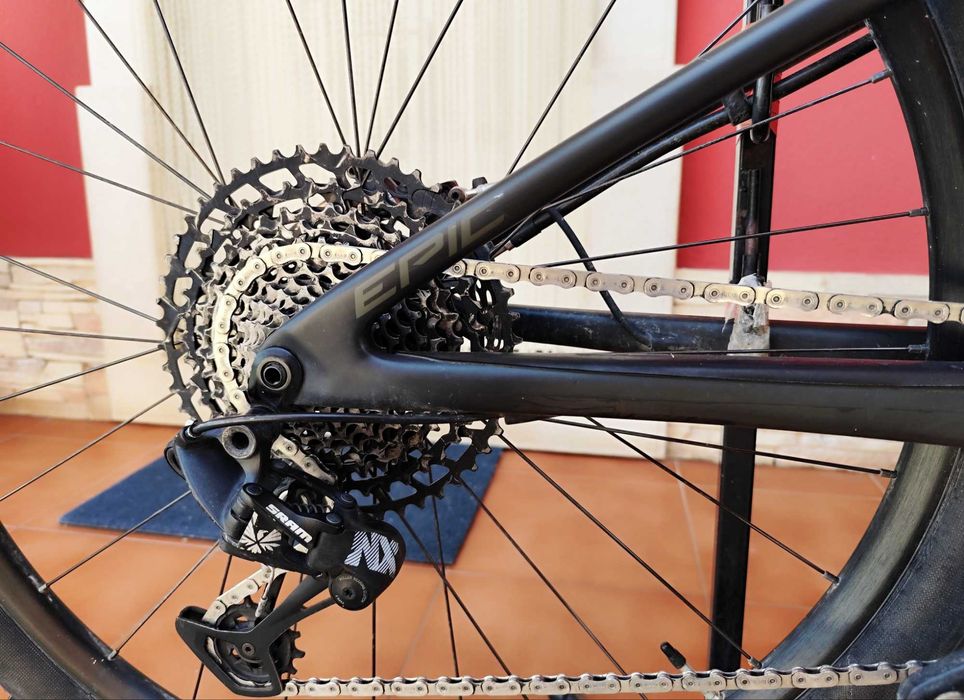 Bicicleta BTT Specialized Epic de Carbono