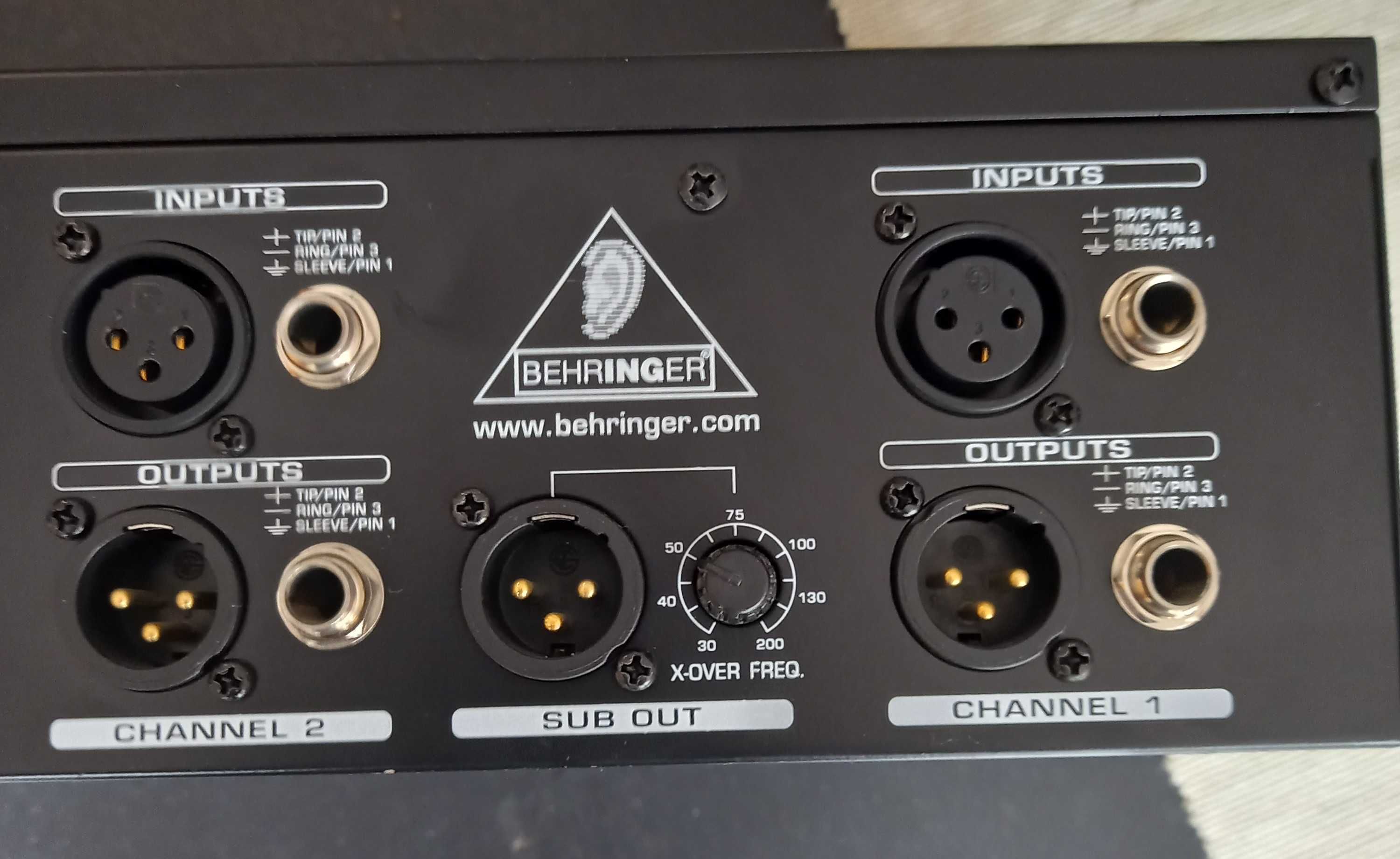 Behringer Ultragraph Pro FBQ3102