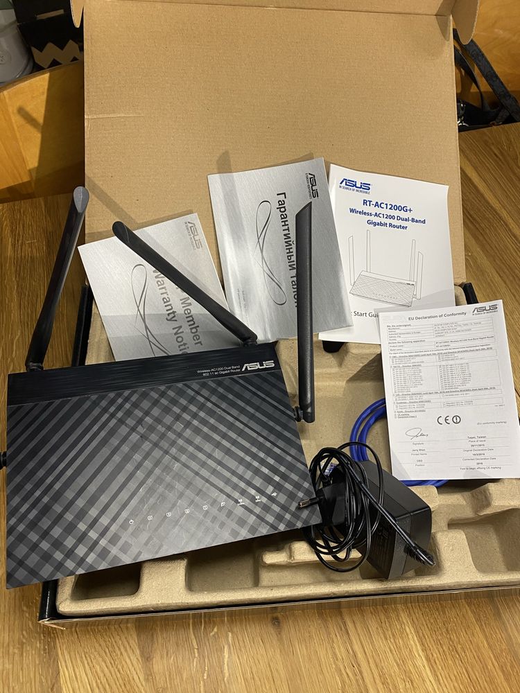 Router ASUS RT-AC1200G+ dual band gigabit lan