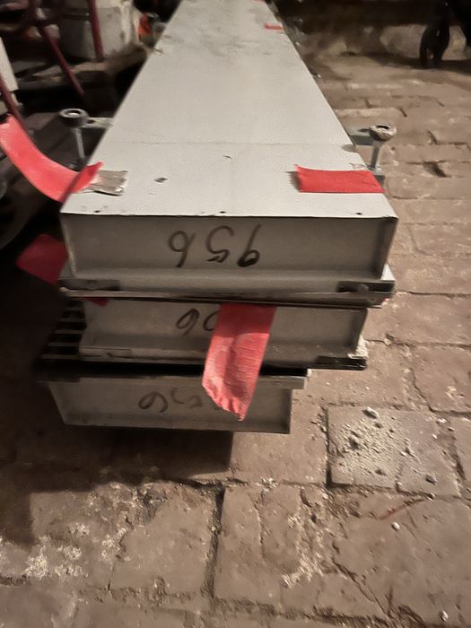 Grzejnik kanalowy podlogowy