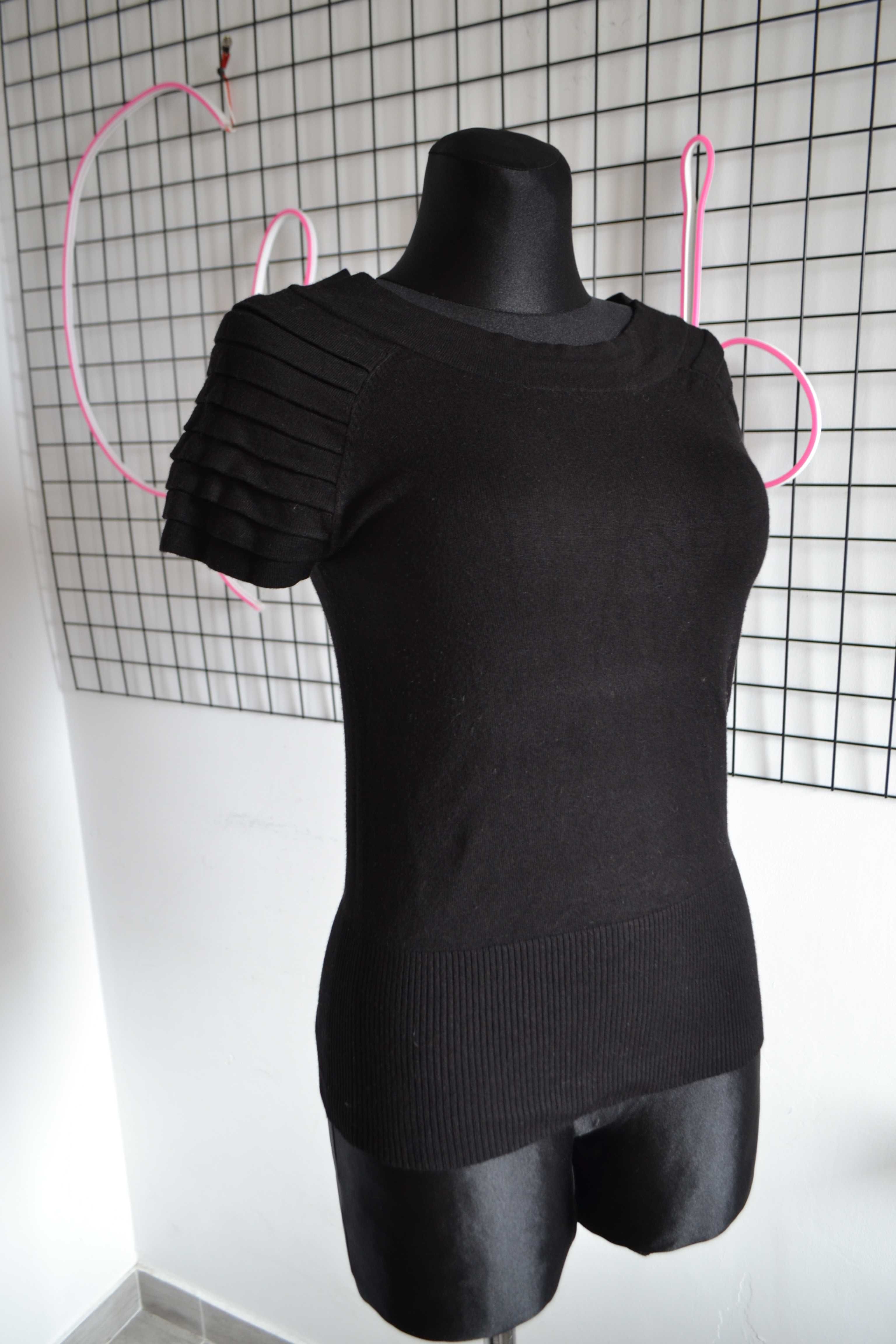 Sweterek petite czarny z krótkim rękawem principles 10