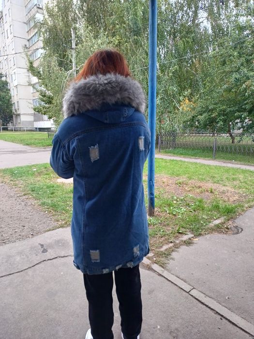 Джинсова куртка тепла