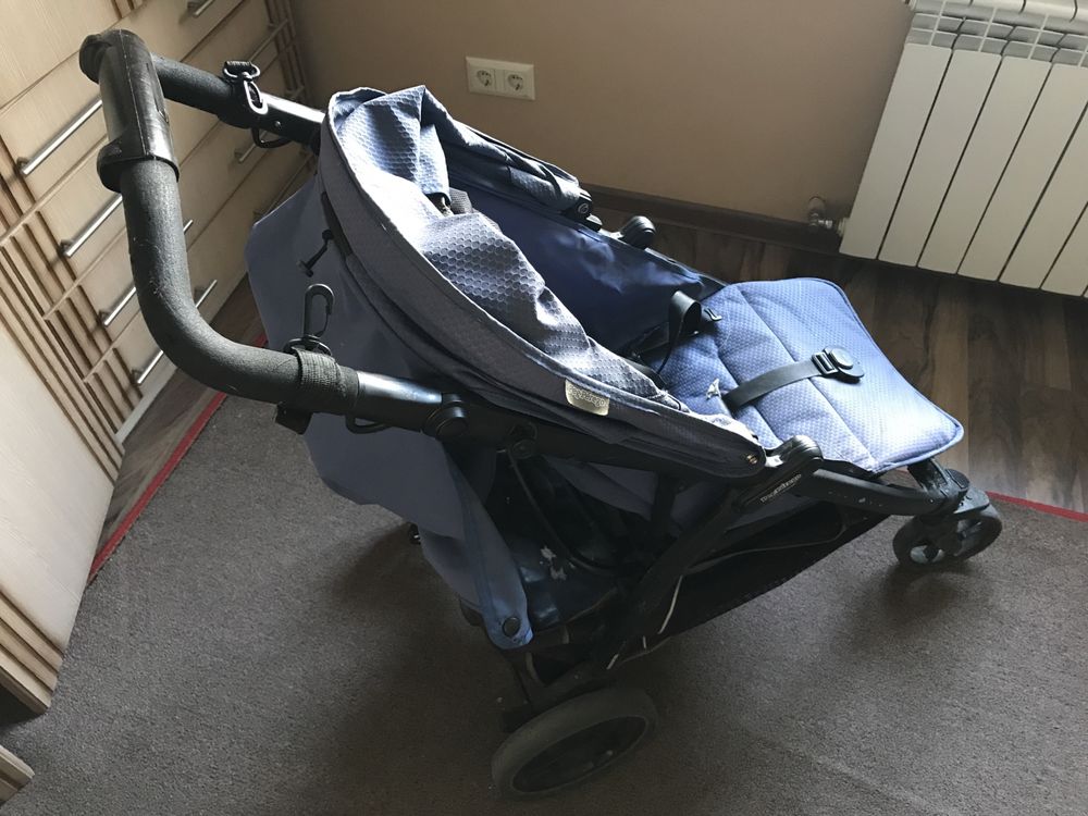 Крута коляска прогулянкова Peg-Perego (Італія) надійна і зручна
