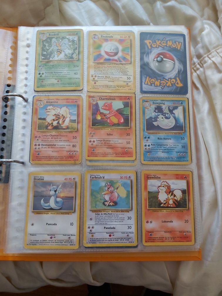 Cartas Pokemon antigas