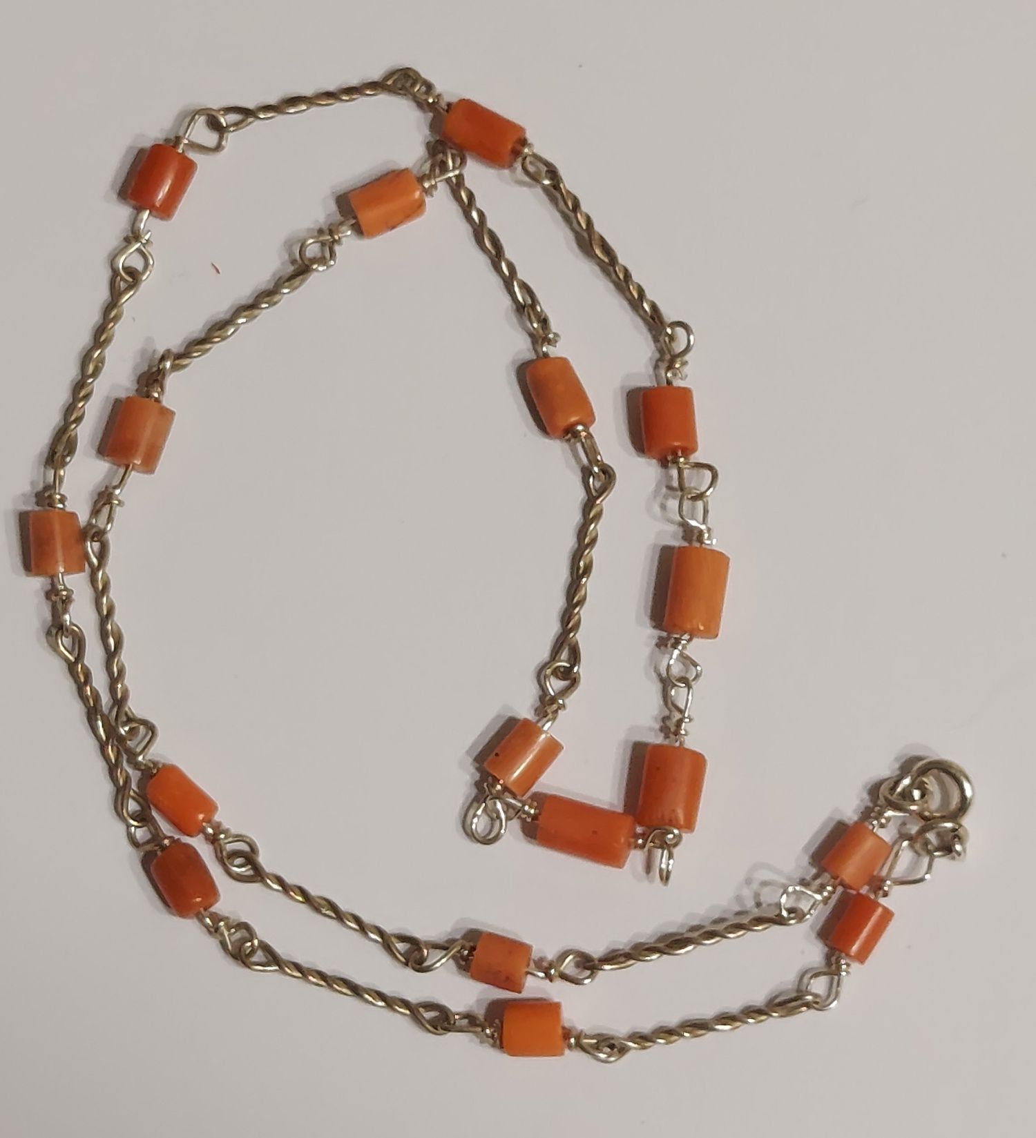 Srebrny naszyjnik z koralem szlachetnym  handmade
