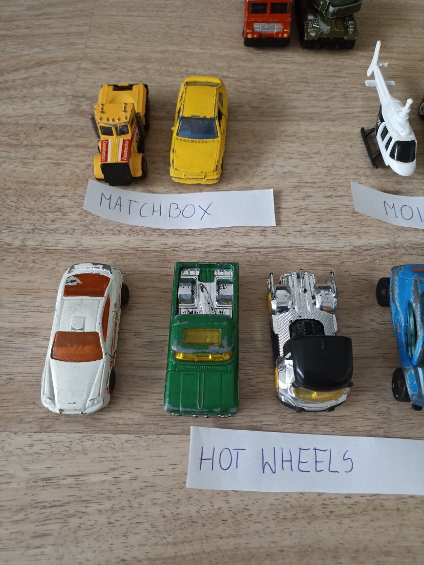 Resoraki hot Wheels  moisto  matchbox