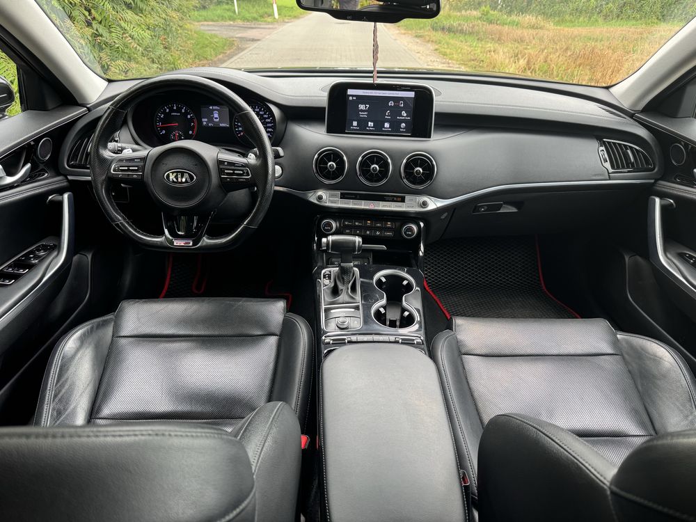 KIA Stinger GT-line 4x4 skrzynia 8hp