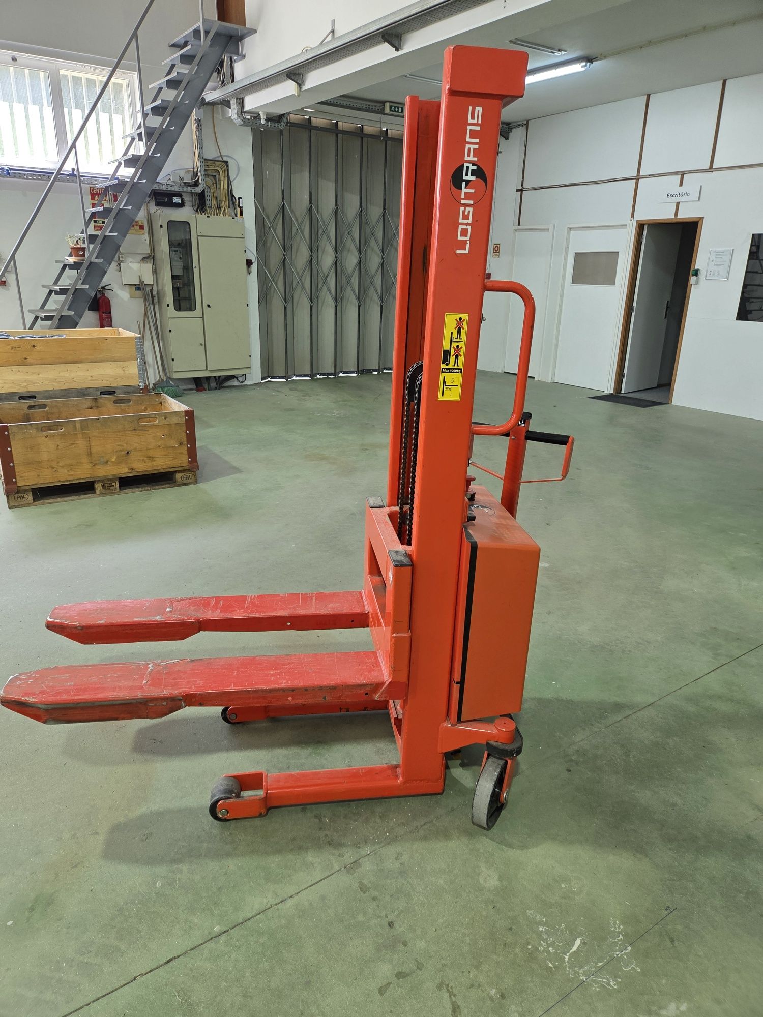 Stacker logitrans 1000kg