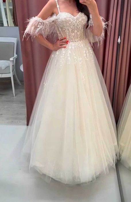 Suknia ślubna bolerko gratis