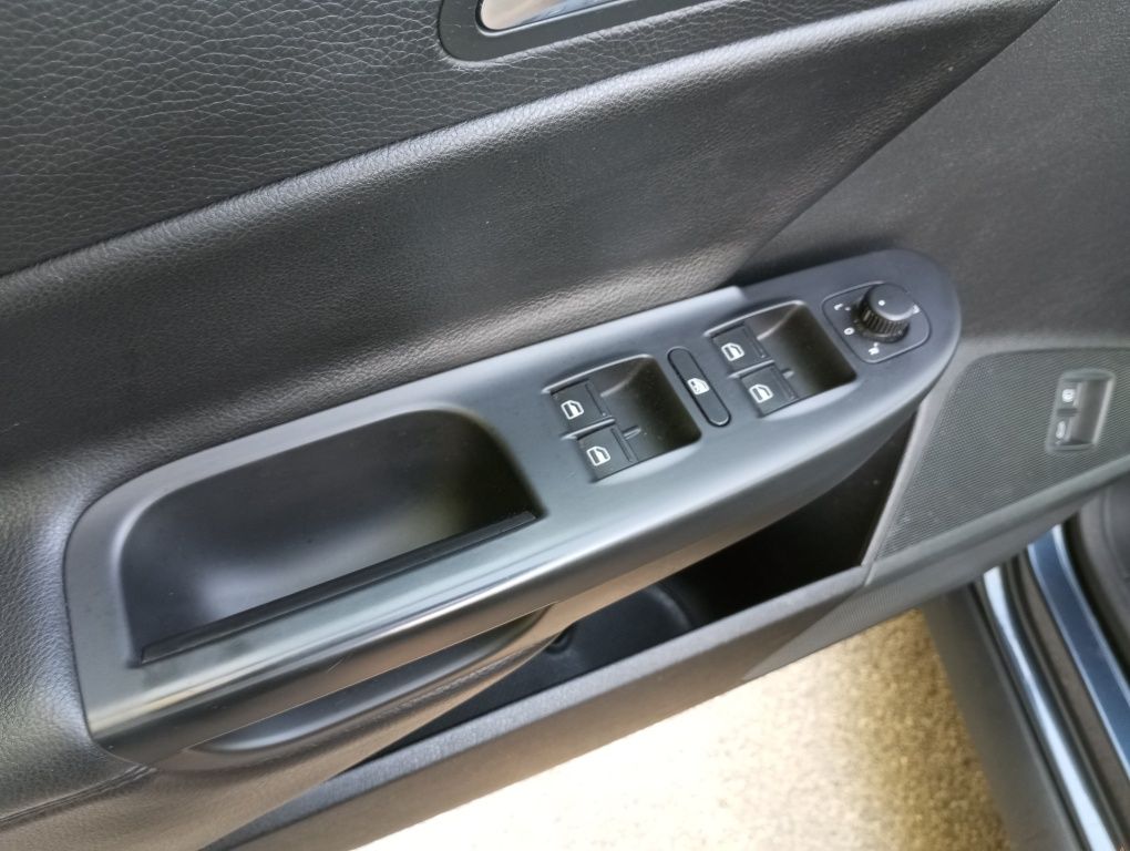Panel sterowania przełączniki szyb i lusterek VW Passat B6