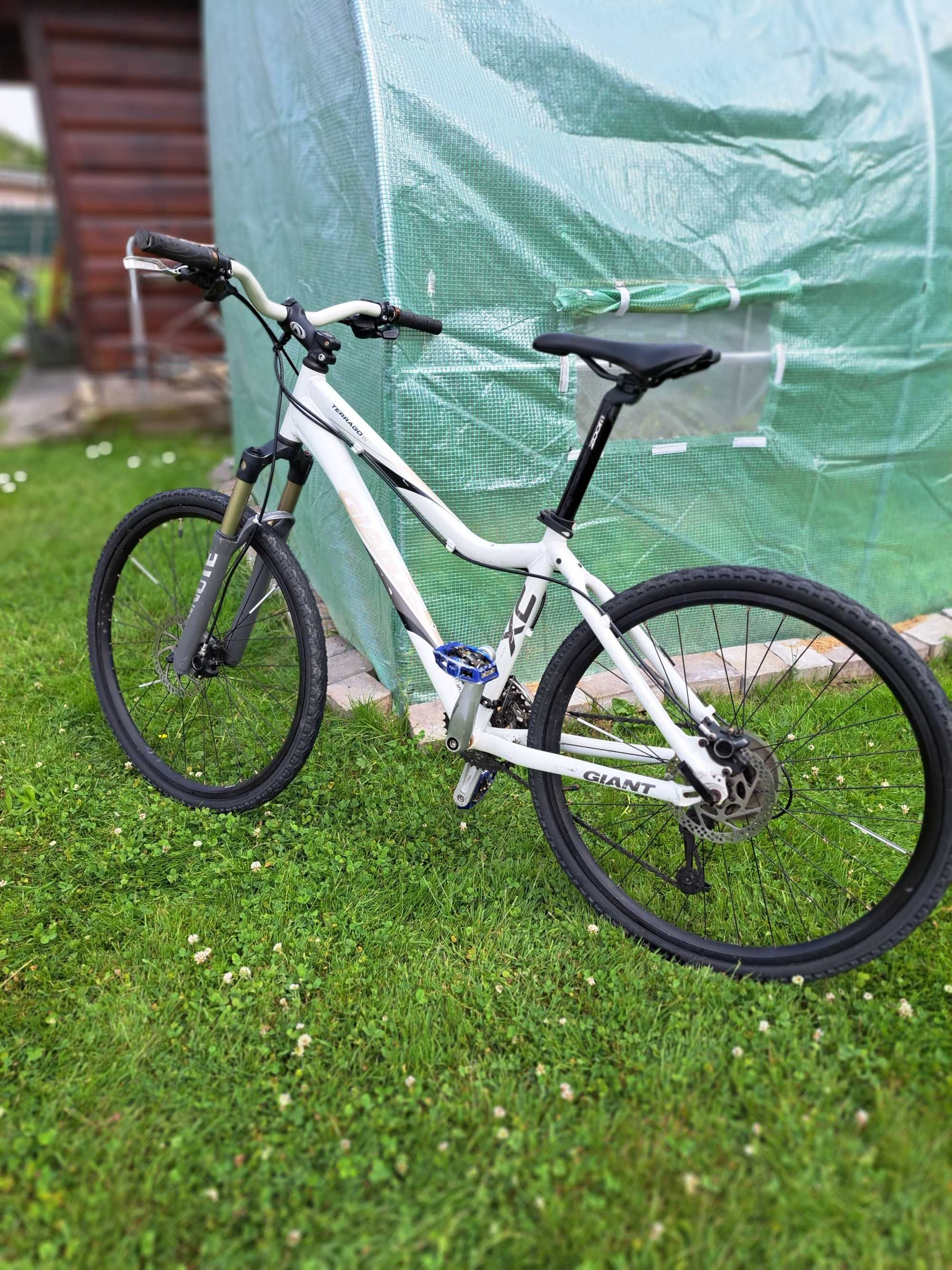 giant terrago w xc widelec manitou minute damski