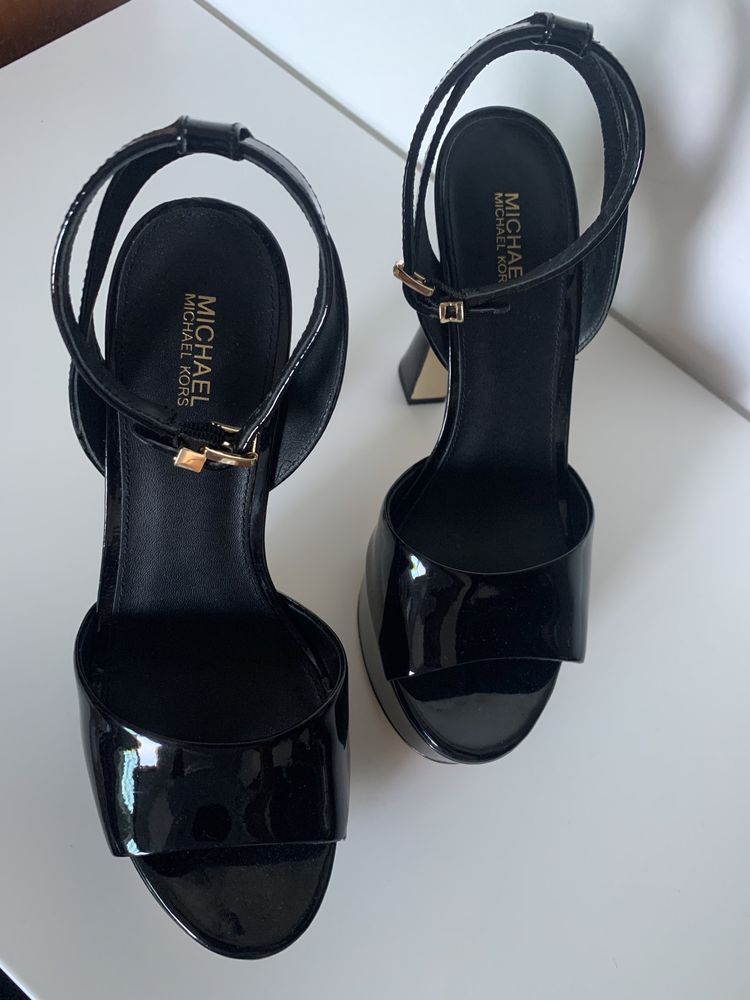 Sandálias Michael Kors