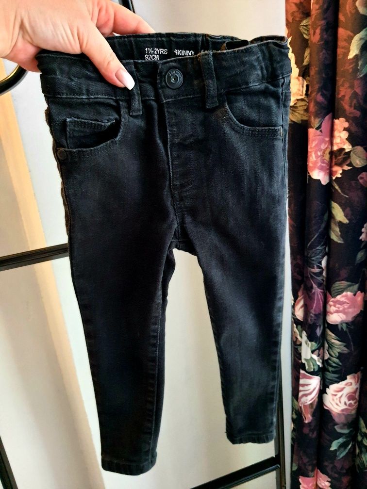 Czarne spodnie jeansowe jeansy skinny rurki Denim 1.5-2 lata 92cm