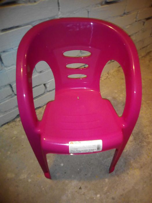 Krzesełko plastikowe dziecięce