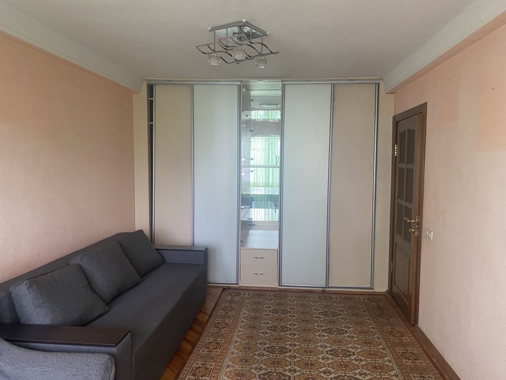 Здам 1 к.кв м.Лівобережна-10 хв.Березняки.вул.Бучми