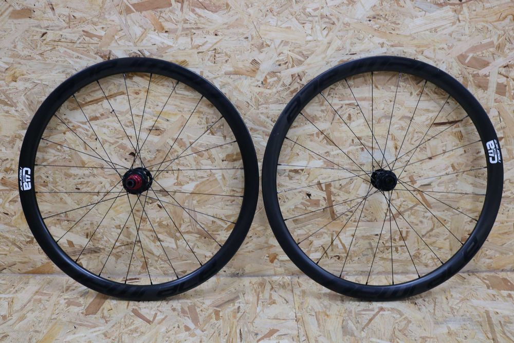 Bicicleta Rodas carbono New Race C4A - Clincher/Tubeless