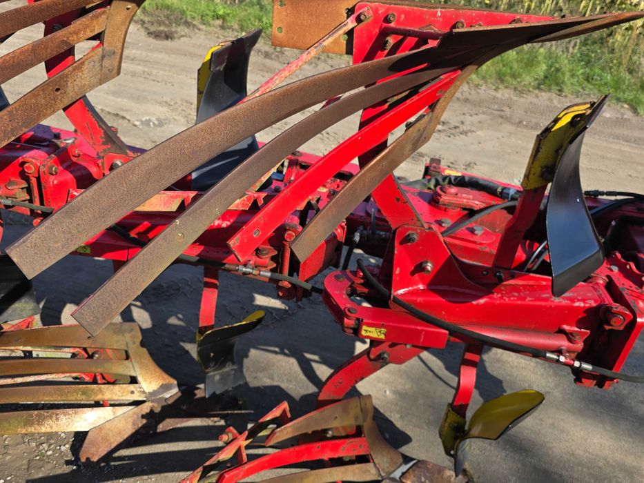 Pług 5 skibowy obrotowy Pottinger Rama 4 + 1 Bardzo ładny