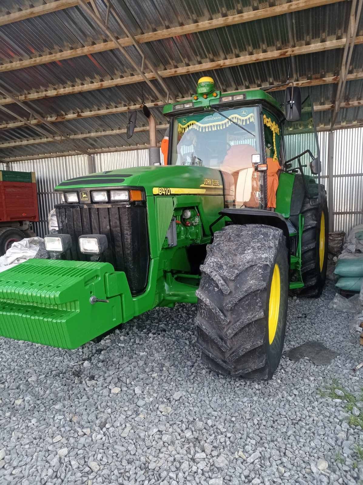 Трактор John Deer 8410