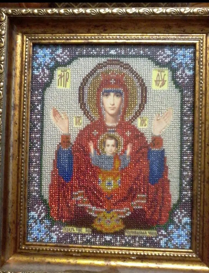 Ікона Божої Матері "Неупиваемая чаша"