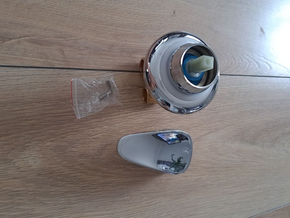 Armatura łazienkowa bateria łazienkowa zestaw srebrny