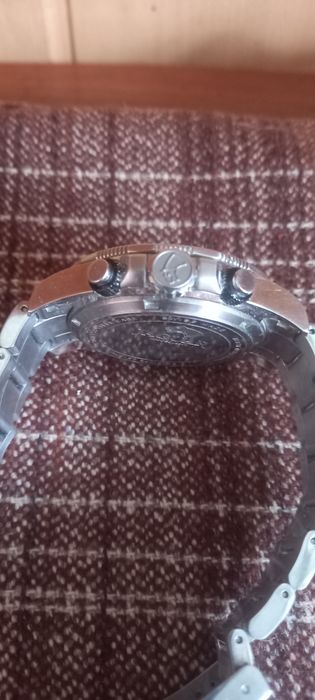 Годинник JAGUAR J861