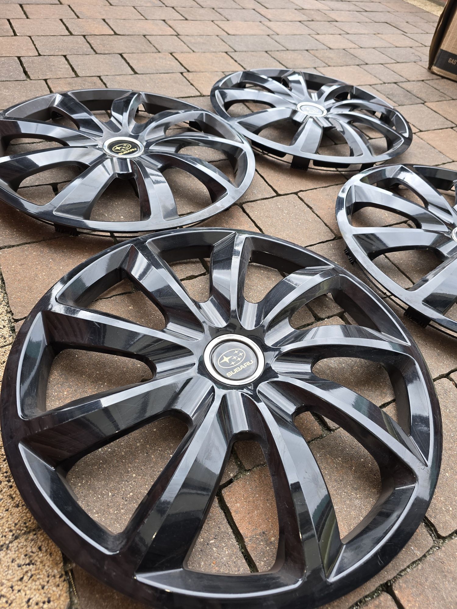 Koła zimowe SUBARU 225/65 R17 FALKEN + felgi 5x114.3 otwór 56.1