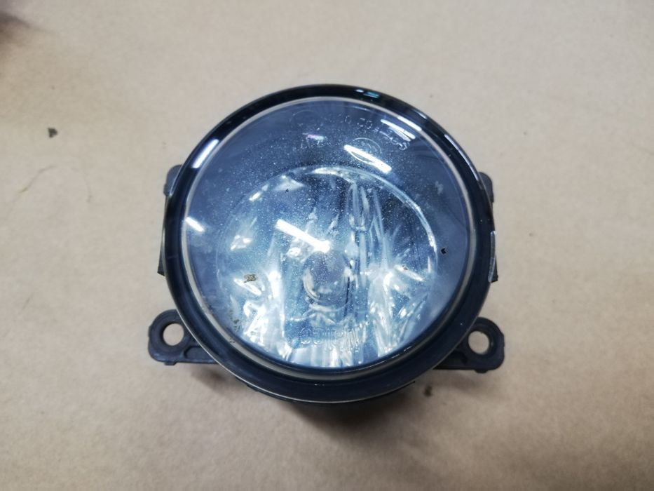 Halogen lewy prawy przeciwmgielne Ford Fiesta Mk7 VII Lift ST-Line