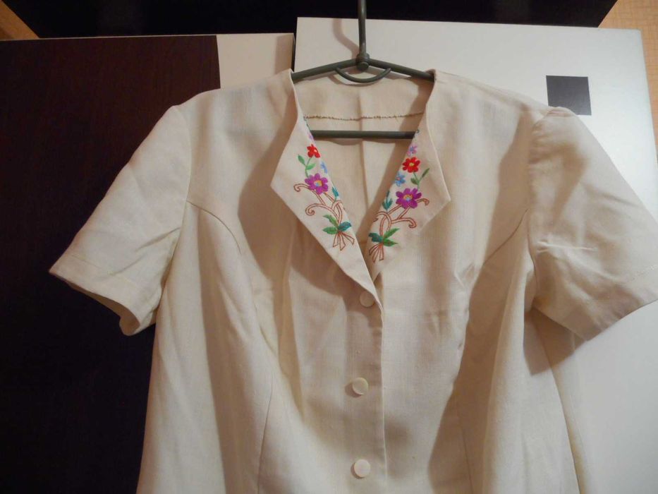 Льняная ткань.Вышивка.Платье.СССР